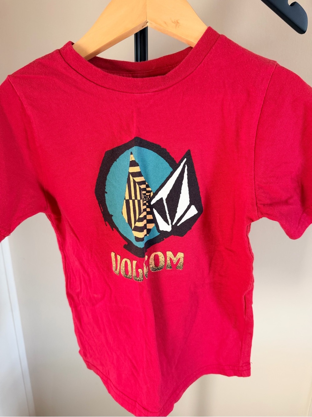 Volcom Red Short Sleeve Tee Size 4T